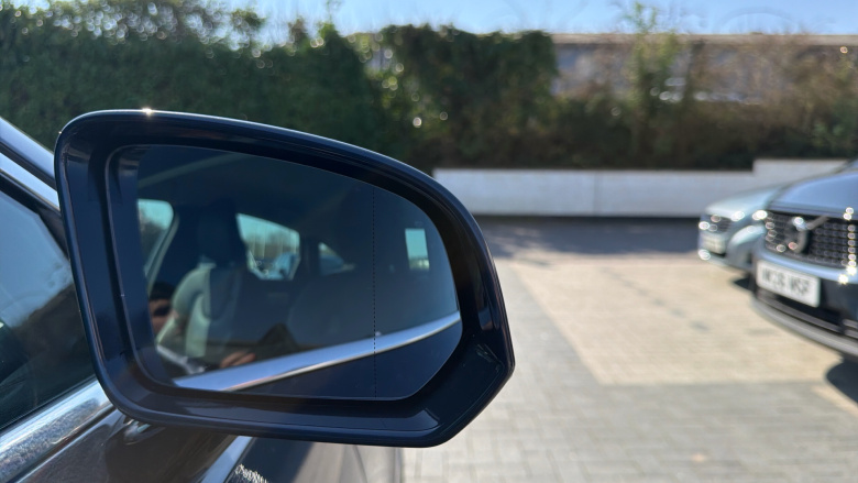 Volvo S90 2.0 D4 Momentum Pro 4dr Geartronic Diesel Saloon